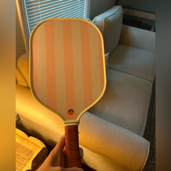 Striped Pickleball Racket 🩷🎾💕 - Picture 2 of 2